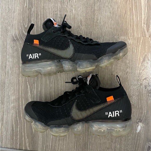 off white vapor maxes